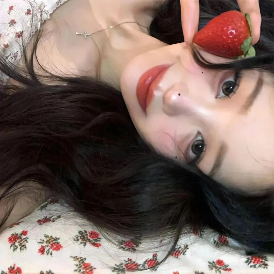 老妇与鸽子